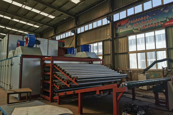 四层单板午夜AV在线播放